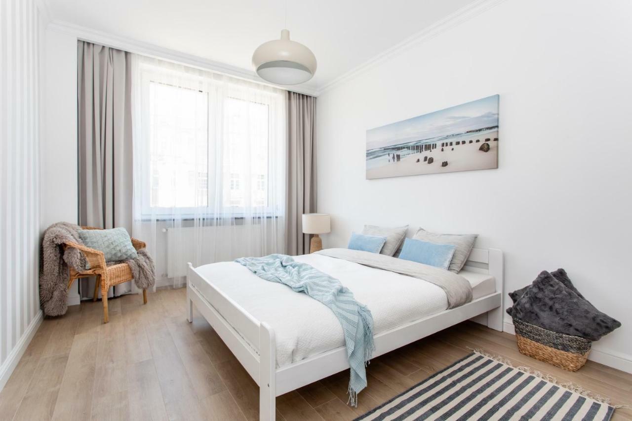 Praia Apartments - Srodmiescie Gdynia Swietojanska 2 Sypialnie المظهر الخارجي الصورة
